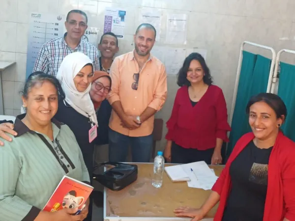 الكشف الطبى على 62 حالة وندوات للتغذية ضمن أسبوع الشفاء بالمنيا